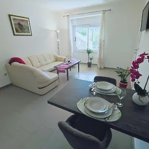 Apartment Lina At The, Krk Town