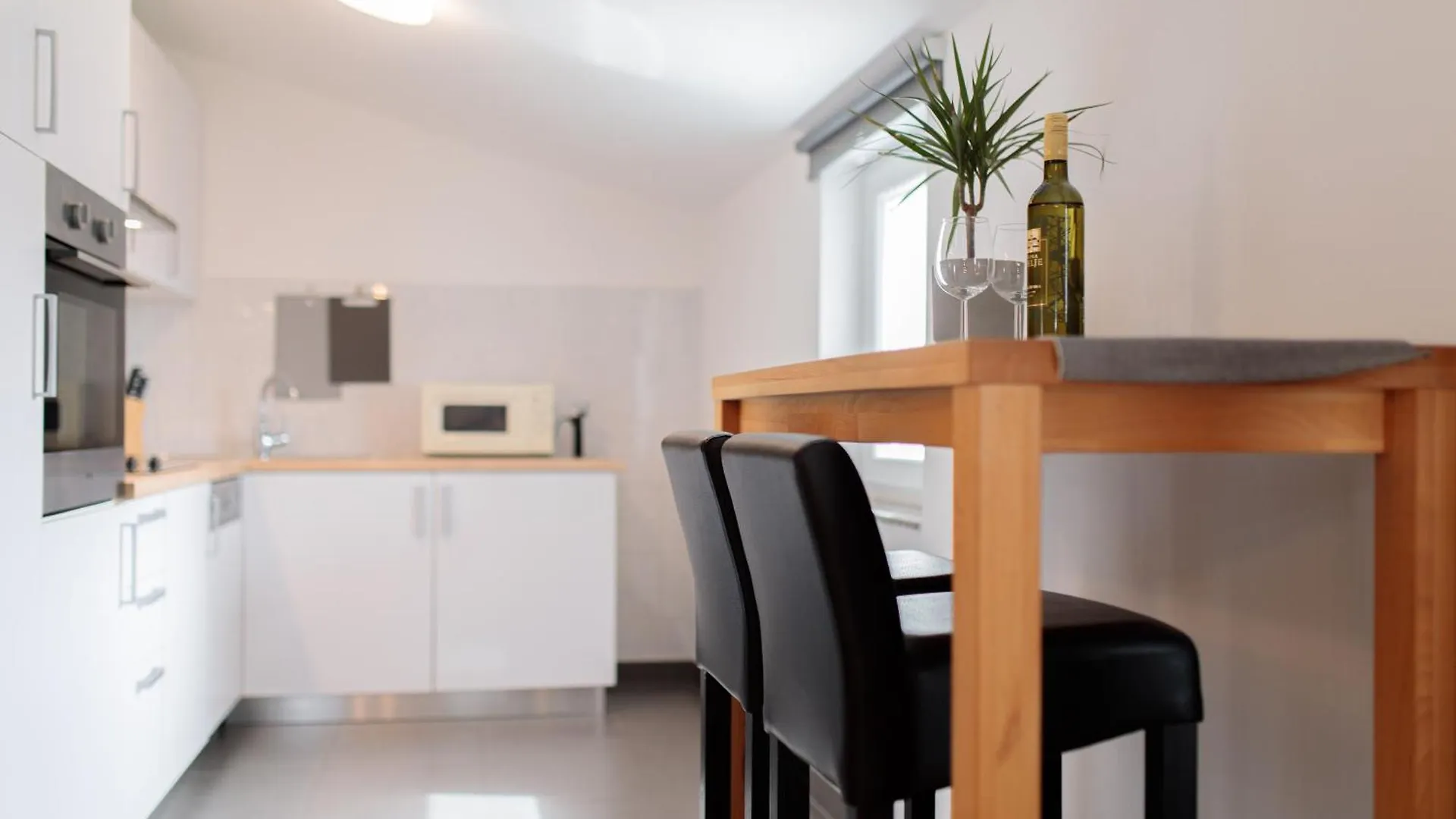 Apartments Lijan Krk Town