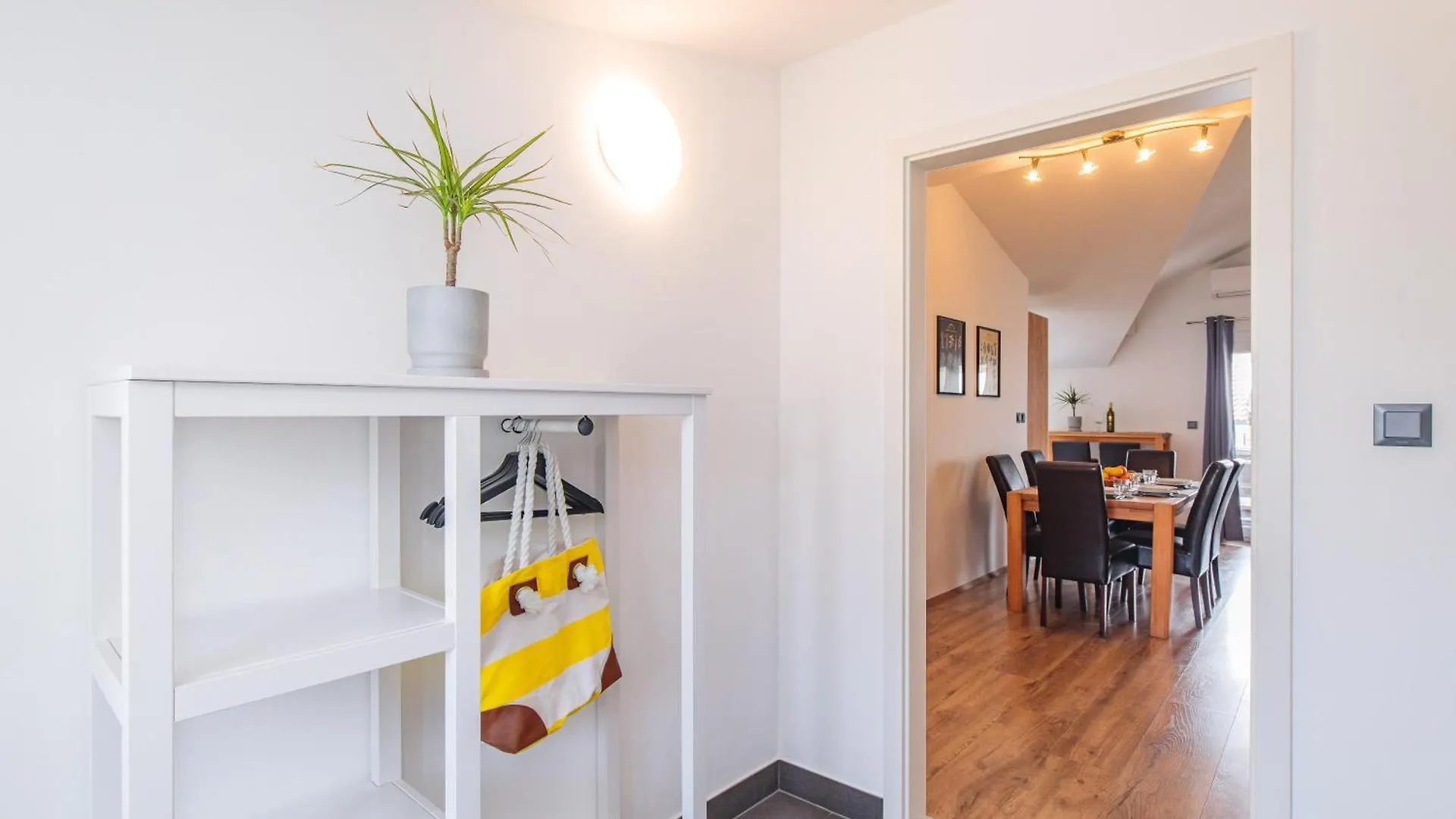 Apartments Lijan Krk Town