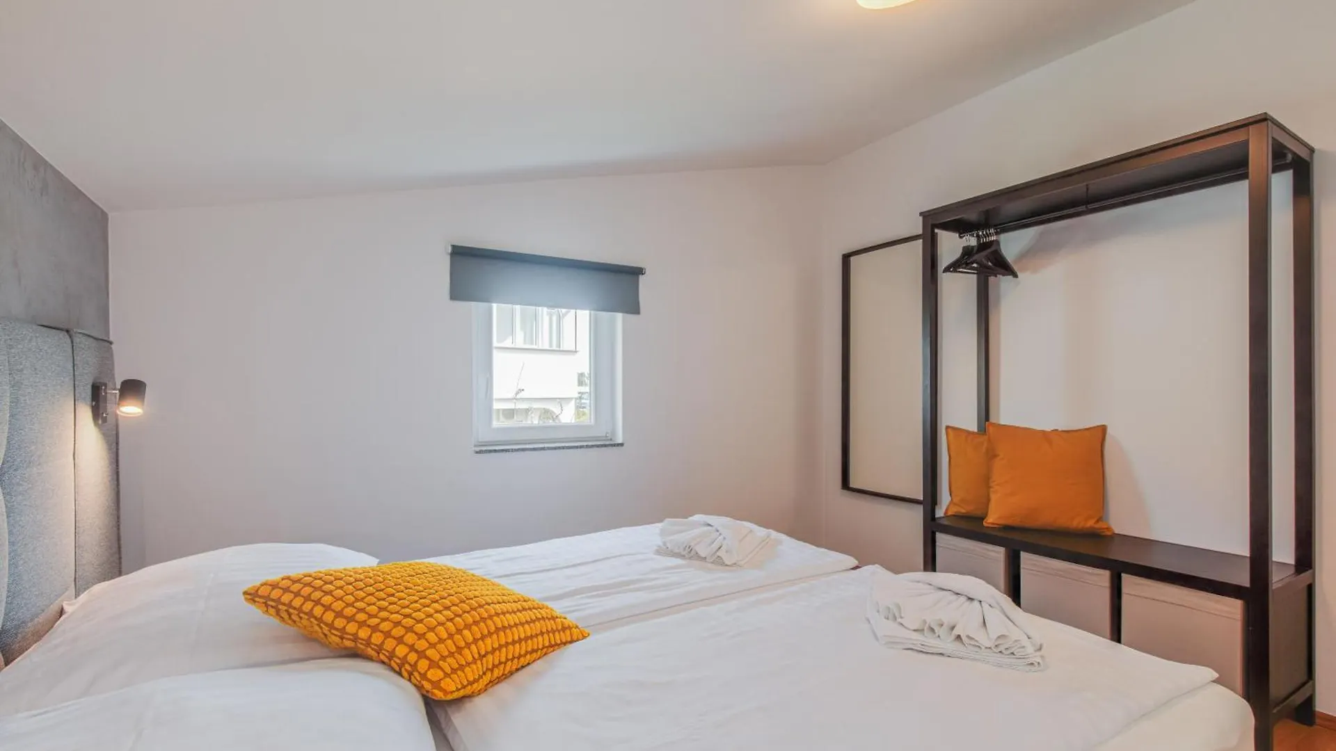 Apartments Lijan Krk Town