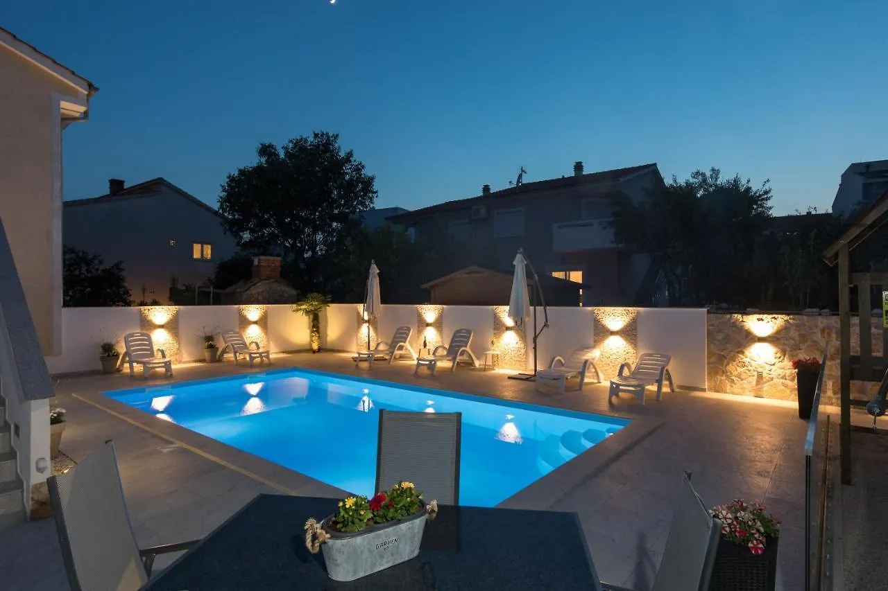 Apartments Lijan Krk Town