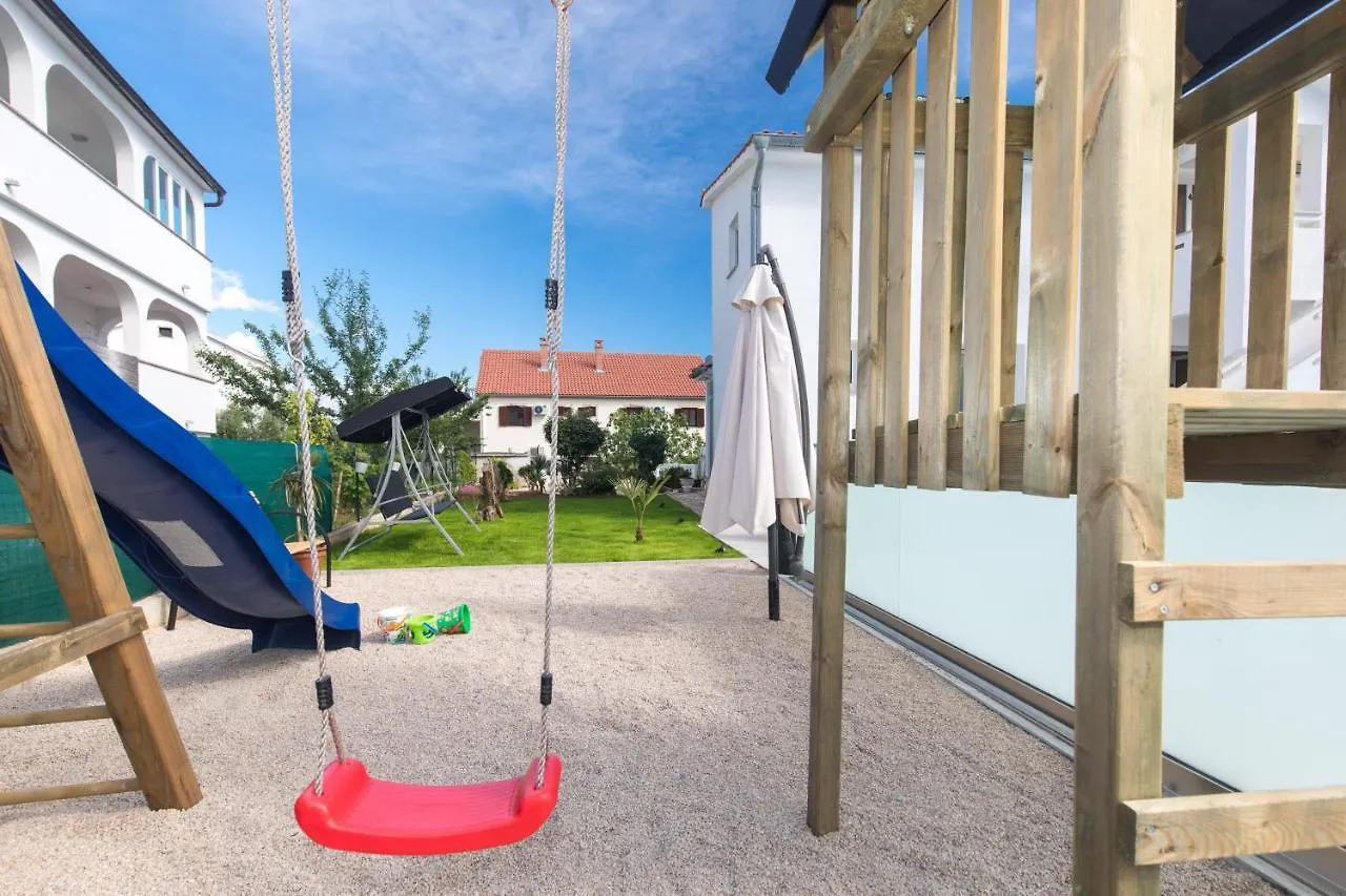 Apartments Lijan Krk Town